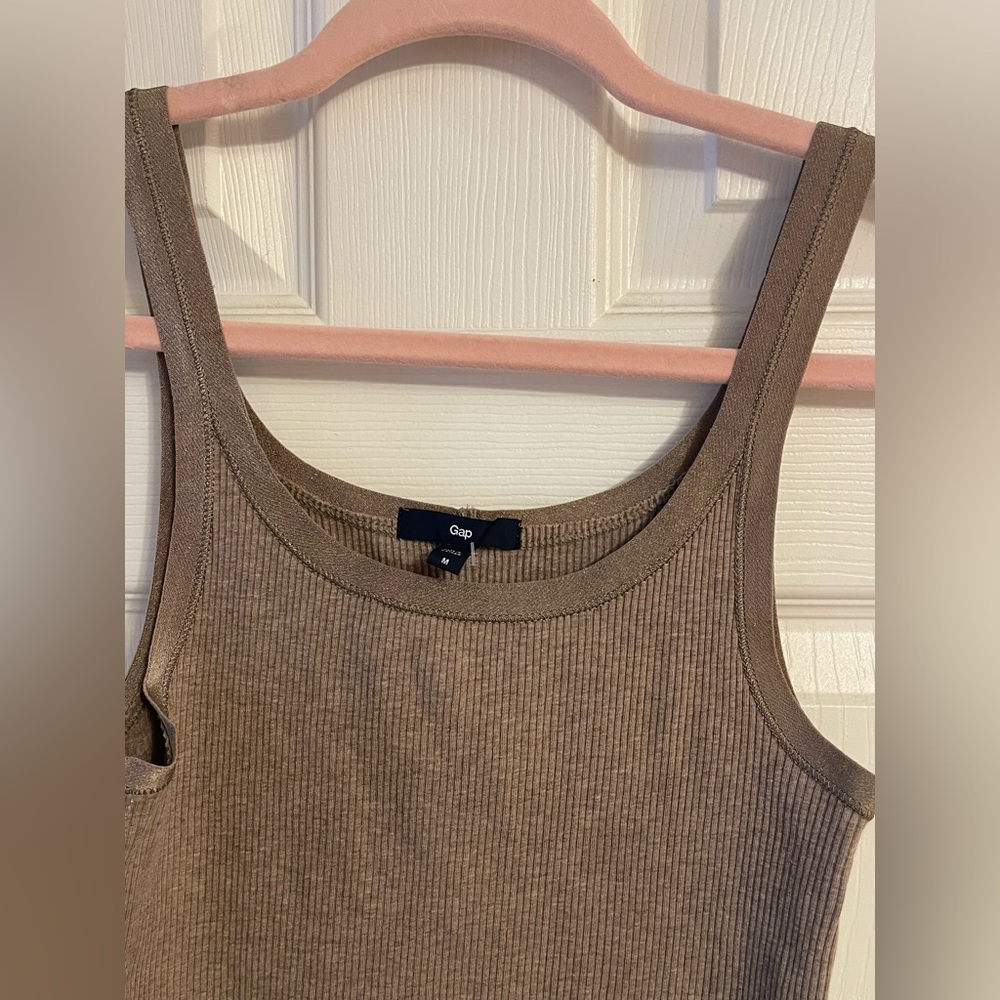 GAP Taupe Ribbed Knit Top - Picture 2 of 6